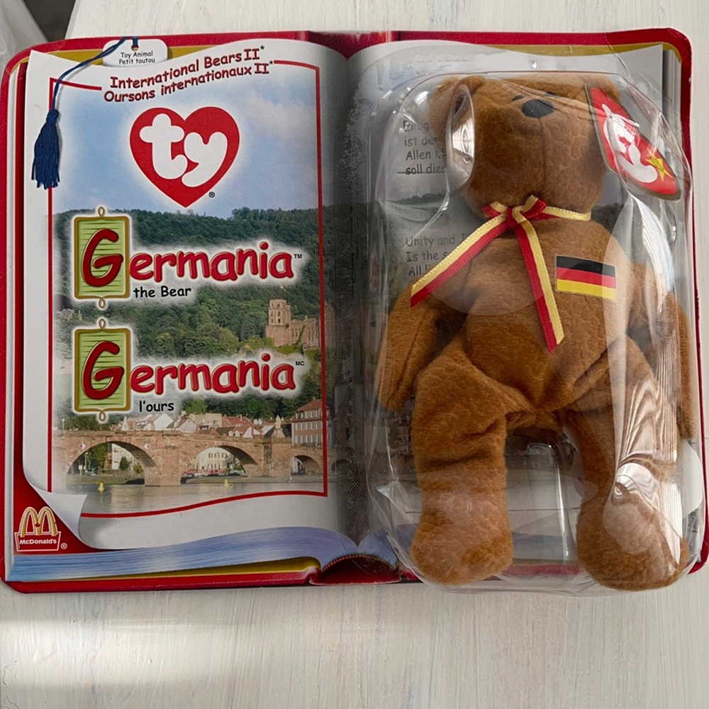 Germania TY McDonald’s Teenie Beanie